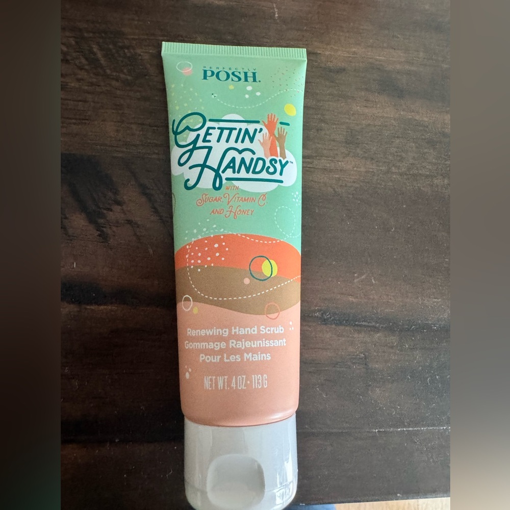 Perfectly Posh Hand Care Set - Picture 3 of 8